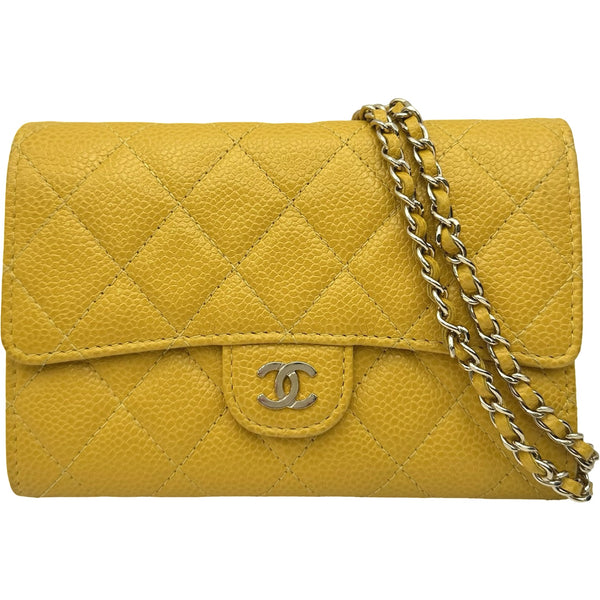 シャネル CHANEL マトラッセ 長財布 二つ折り 黄 イエロー シャネル CHANEL マトラッセチェーンウォレット イエロー ゴールド金具