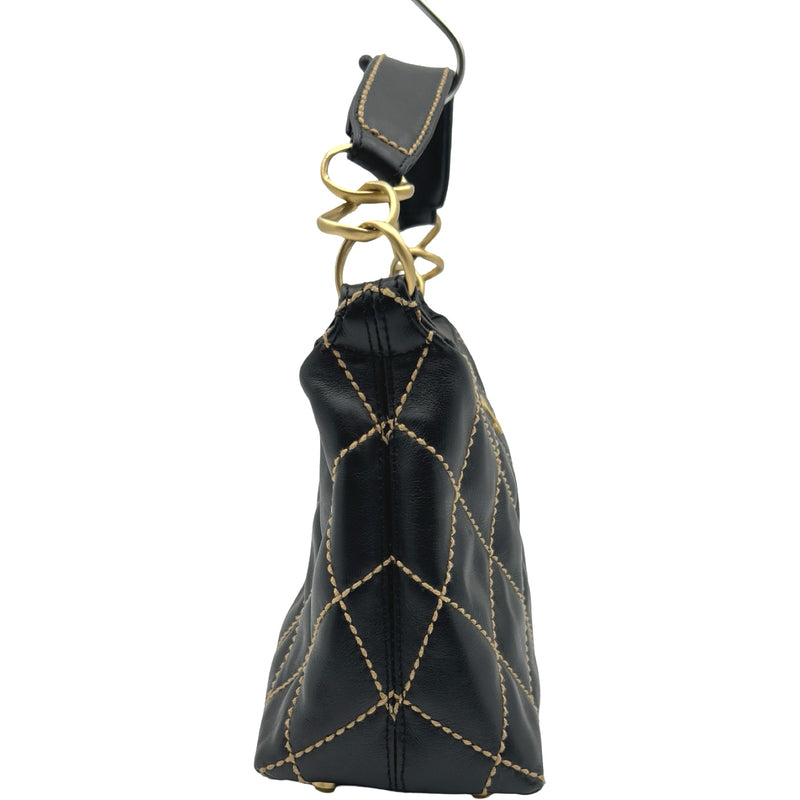 シャネル CHANEL ワイルドステッチ ハンドバッグ A20663 7番台
