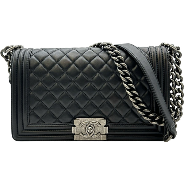 ボーイCHANEL ブラック ケース ノベルティ シルバー シャネル CHANEL ボーイシャネル25 A67086 21番台 ブラック シルバー