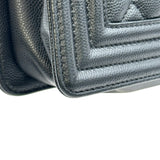 シャネル CHANEL ボーイシャネル20 A67085 28番台 ブラック ゴールド金具 キャビアスキン レディース ショルダーバッグ