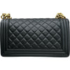 シャネル CHANEL ボーイシャネル25 A67086 28番台 ブラック ゴールド金具 キャビアスキン レディース ショルダーバッグ