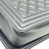 シャネル CHANEL ボーイシャネル20 A67085 28番台 ブラック ゴールド金具 キャビアスキン レディース ショルダーバッグ