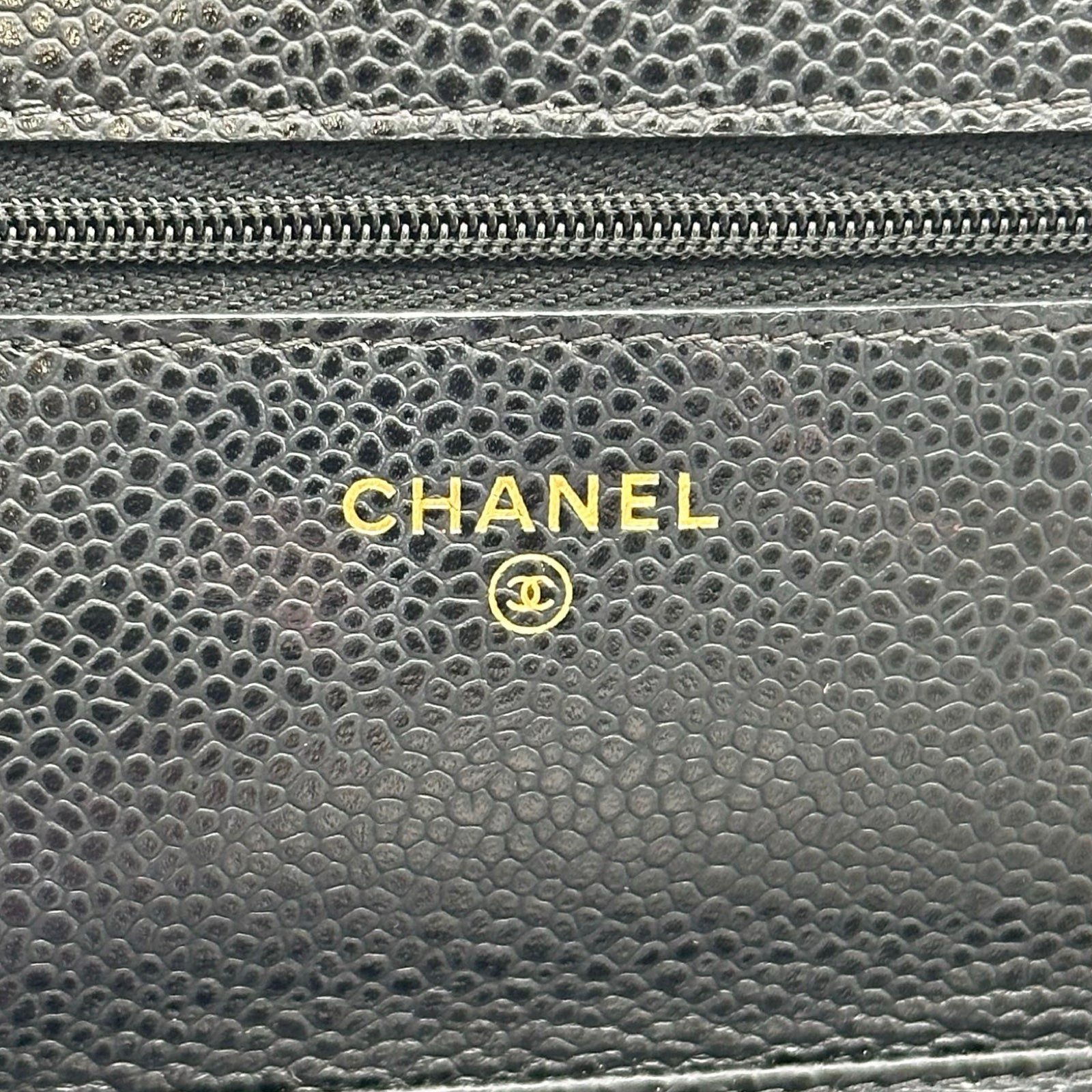 シャネル CHANEL マトラッセ チェーンウォレット AP0250 28番台