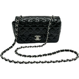 シャネル CHANEL ミニマトラッセ20 A69900 17番台 ブラック エナメル レディース ショルダーバッグ