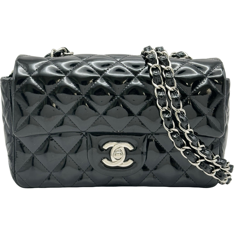 ヴィンテージ　CHANEL パーティーバッグ　エナメル　ブラック シャネル CHANEL ミニマトラッセ20 A69900 17番台 ブラック エナメル