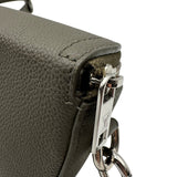 ルイ・ヴィトン LOUIS VUITTON アエログラム パイロット・ウェアラブル ウォレット M83560 カーキ カウハイドレザー メンズ ショルダーバッグ