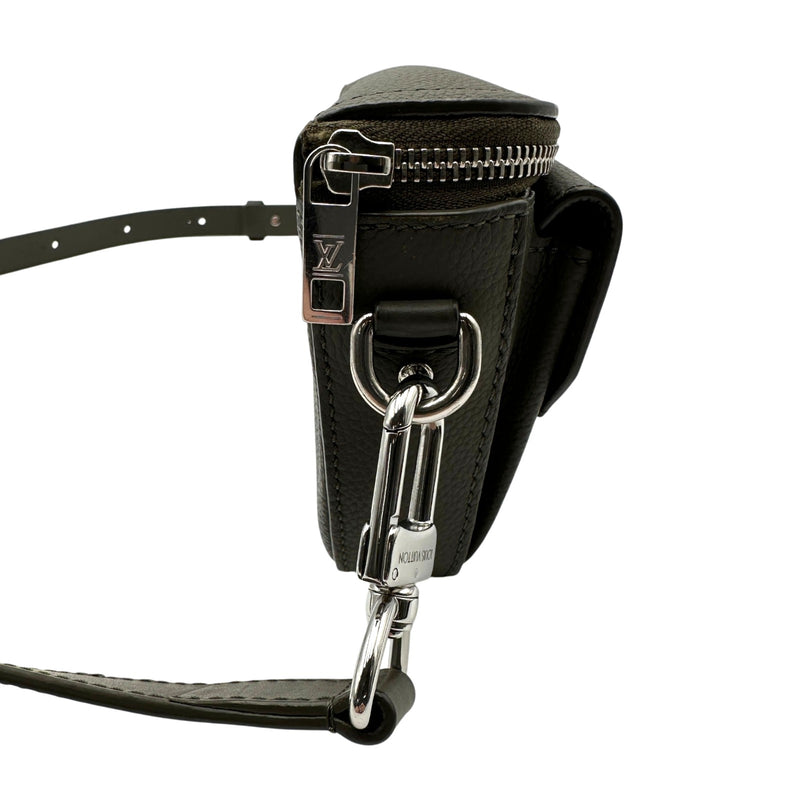 ルイ・ヴィトン LOUIS VUITTON アエログラム パイロット・ウェアラブル ウォレット M83560 カーキ カウハイドレザー メンズ ショルダーバッグ ルイ・ヴィトン LOUIS VUITTON アエログラム パイロット・ウェアラブル