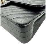 シャネル CHANEL マトラッセ25 Vステッチ A01112 31番台 ブラック ゴールド金具 キャビアスキン レディース ショルダーバッグ