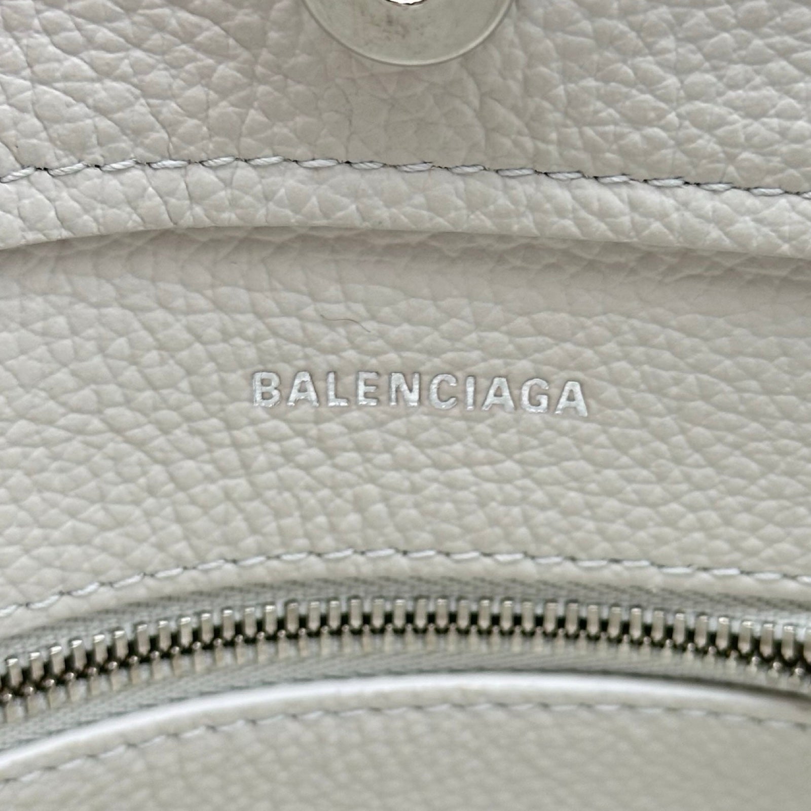 バレンシアガ BALENCIAGA エブリデイトートXS ノースサウス 672793