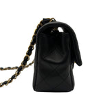 シャネル CHANEL ミニマトラッセ20 A69900 27番台 ブラック ゴールド金具 ラムスキン レディース ショルダーバッグ