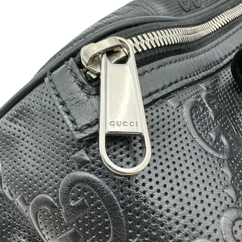 グッチ GUCCI GGエンボスベルトバッグ 645093 ブラック シルバー金具