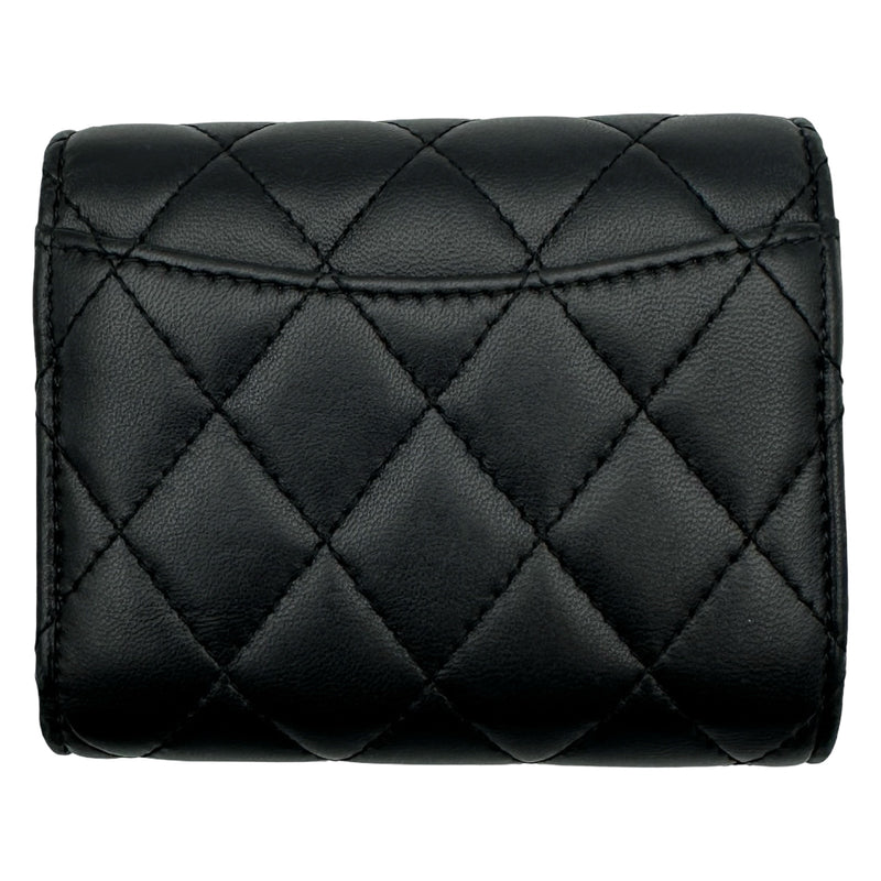 シャネル CHANEL クラシック スモールフラップウォレット AP0229