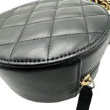 シャネル CHANEL マトラッセ ラウンドチェーンクラッチ 28番台 ブラック ゴールド金具 ラムスキン レディース ショルダーバッグ