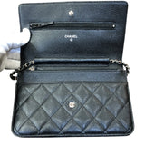 シャネル CHANEL マトラッセチェーンウォレット A33814 ブラック シルバー金具 キャビアスキン レディース ショルダーバッグ
