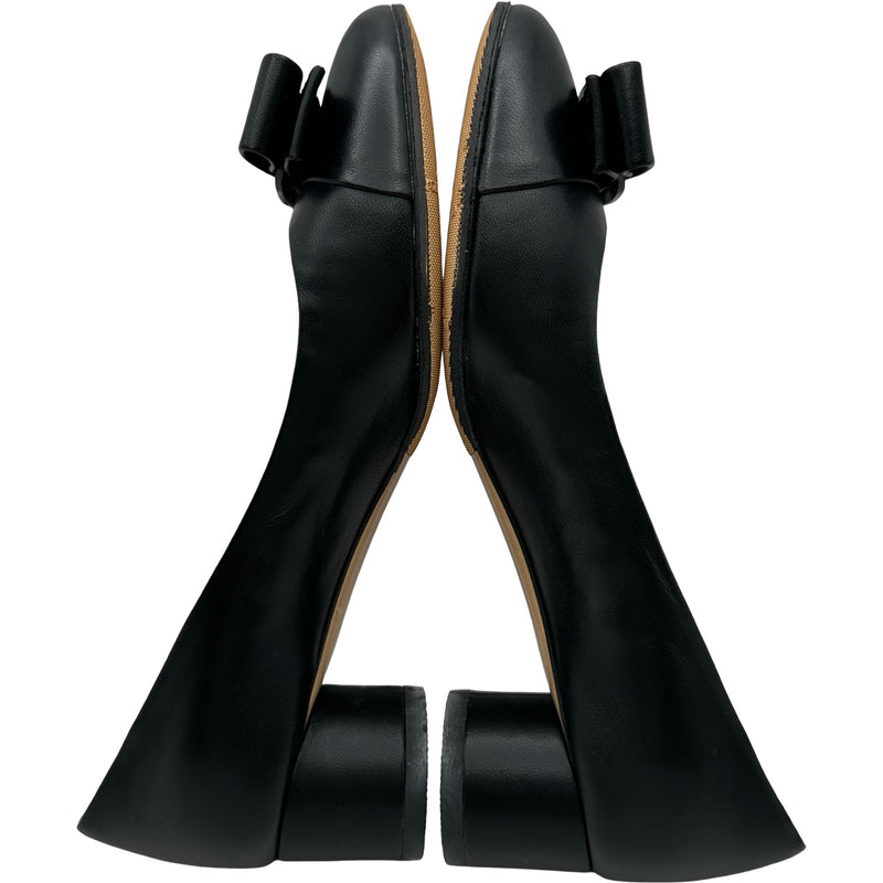 サルヴァトーレ・フェラガモ Salvatore Ferragamo IVREA ヴァラリボン