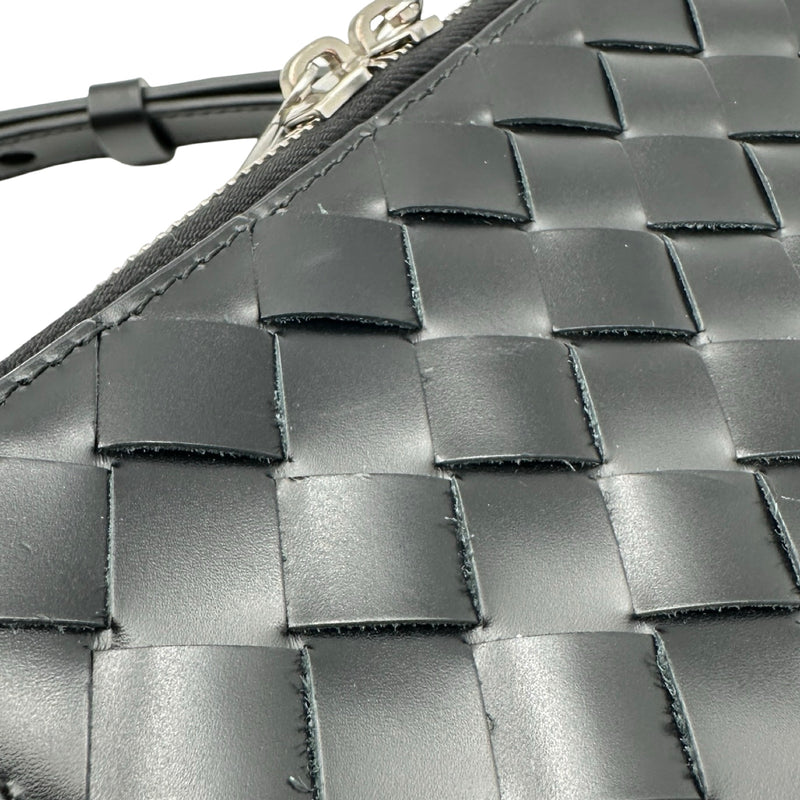 ボッテガ・ヴェネタ BOTTEGA VENETA イントレチャート ショルダー