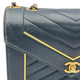 シャネル CHANEL シェブロンダブルチェーンショルダー 24番台 ネイビー ゴールド金具 ラム レディース ショルダーバッグ