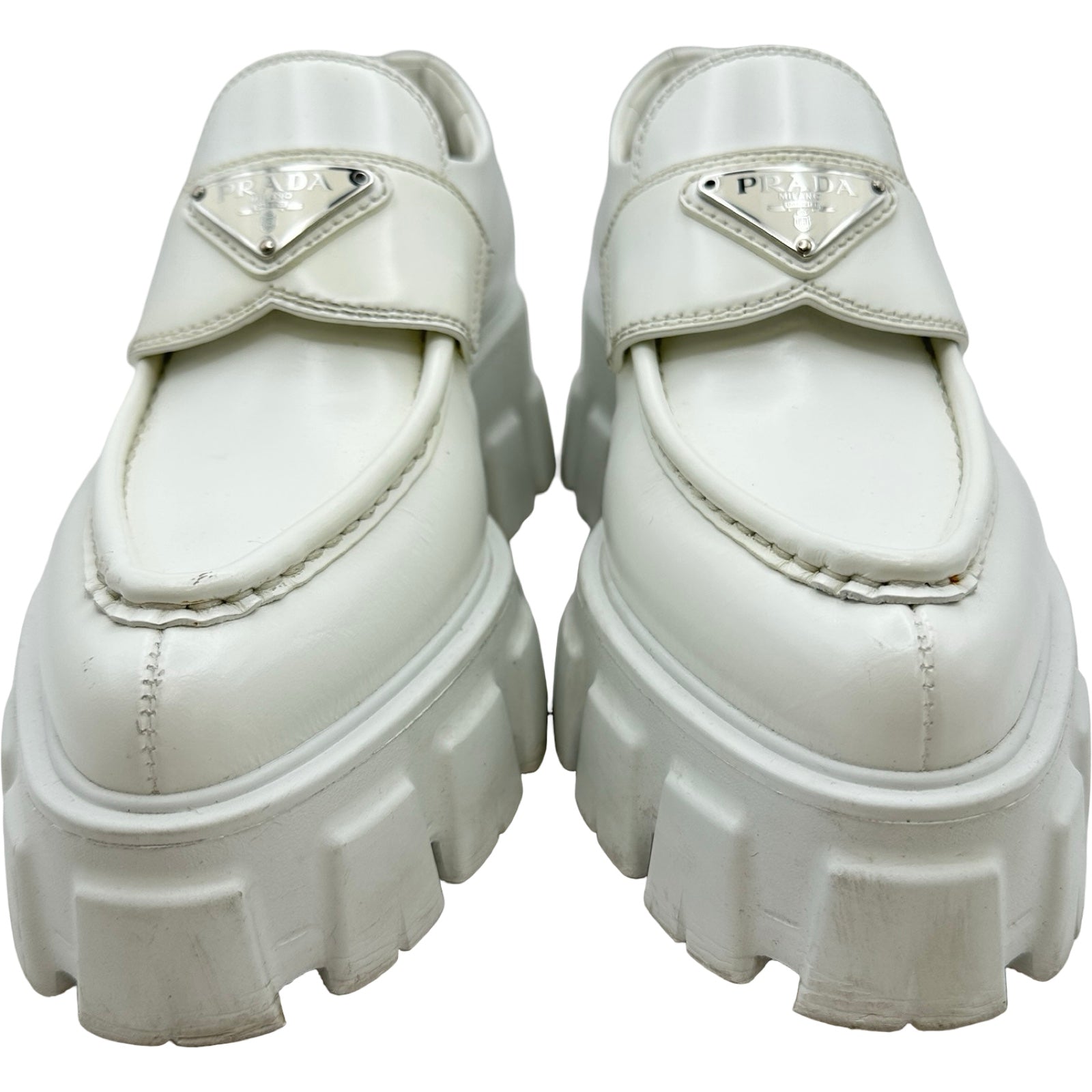PRADA モノリス ローファー ホワイト プラダ PRADA モノリス トライアングルロゴローファー ホワイト レザー