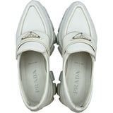 プラダ PRADA モノリス トライアングルロゴローファー ホワイト レザー レディース ローファー