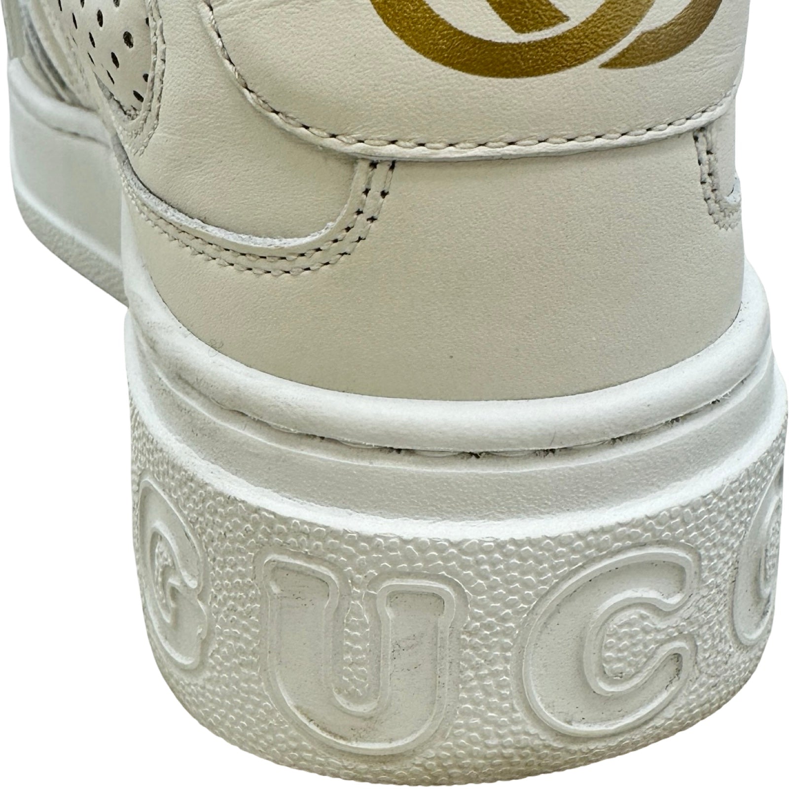 グッチ GUCCI GGエンボスローカットスニーカー 670408 ホワイト レザー