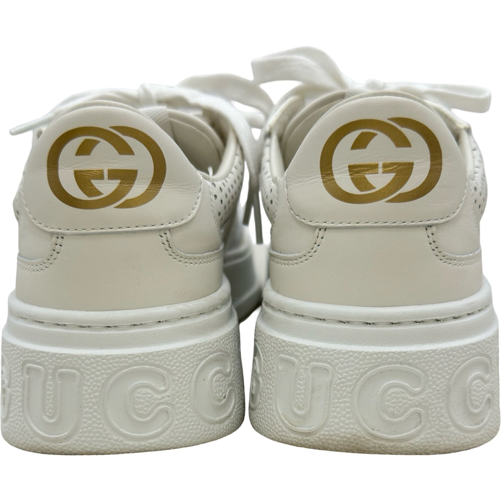 グッチ GUCCI GGエンボスローカットスニーカー 670408 ホワイト レザー