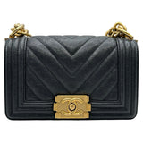 シャネル CHANEL ボーイシャネル20 A67085 26番台 ブラック ゴールド金具 キャビアスキン レディース ショルダーバッグ
