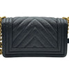 シャネル CHANEL ボーイシャネル20 A67085 26番台 ブラック ゴールド金具 キャビアスキン レディース ショルダーバッグ