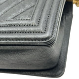 シャネル CHANEL ボーイシャネル20 A67085 26番台 ブラック ゴールド金具 キャビアスキン レディース ショルダーバッグ