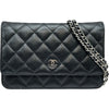 シャネル CHANEL マトラッセ チェーンウォレット A33814 25番台 ブラック シルバー金具 キャビアスキン レディース ショルダーバッグ
