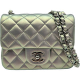 シャネル CHANEL ミニマトラッセ18 A35200 シルバー シルバー金具 カーフ レディース ショルダーバッグ