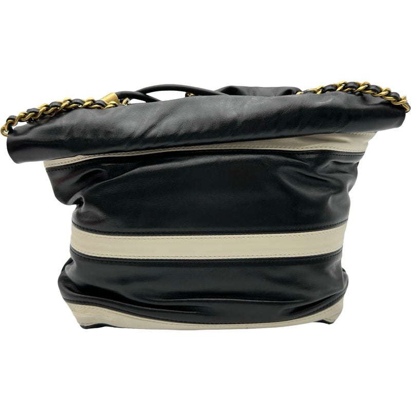 シャネル CHANEL CHANEL22 ミニバッグ AS3980 ブラック/ホワイト