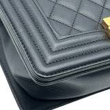 シャネル CHANEL ボーイシャネル20 A67085 24番台 ブラック ゴールド金具 キャビアスキン レディース ショルダーバッグ