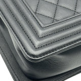 シャネル CHANEL ボーイシャネル20 A67085 24番台 ブラック ゴールド金具 キャビアスキン レディース ショルダーバッグ