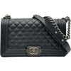 シャネル CHANEL ボーイ シャネル25 A67086 27番台 ブラック キャビアスキン レディース ショルダーバッグ
