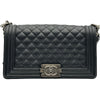 シャネル CHANEL ボーイ シャネル25 A67086 27番台 ブラック キャビアスキン レディース ショルダーバッグ