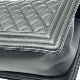 シャネル CHANEL ボーイ シャネル25 A67086 27番台 ブラック キャビアスキン レディース ショルダーバッグ