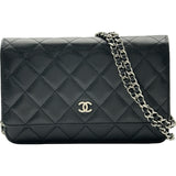 シャネル CHANEL マトラッセチェーンウォレット A33814 22番台 ブラック シルバー金具 キャビアスキン レディース ショルダーバッグ