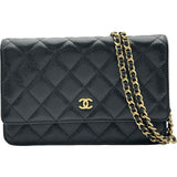 シャネル CHANEL マトラッセ チェーンウォレット A33814 26番台 ブラック ゴールド金具 キャビアスキン レディース ショルダーバッグ