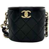 シャネル CHANEL マトラッセバニティ AS1355 29番台 ブラック ラムスキン レディース ショルダーバッグ
