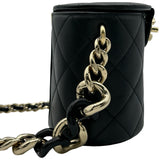 シャネル CHANEL マトラッセバニティ AS1355 29番台 ブラック ラムスキン レディース ショルダーバッグ