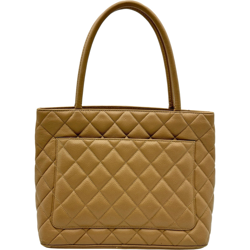シャネル CHANEL 復刻トート A01804 7番台 ベージュ ゴールド金具