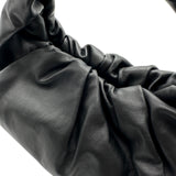 ボッテガ・ヴェネタ BOTTEGA VENETA ザ ショルダーポーチ 610524 ブラック レザー レディース ショルダーバッグ