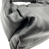 ボッテガ・ヴェネタ BOTTEGA VENETA ザ ショルダーポーチ 610524 ブラック レザー レディース ショルダーバッグ