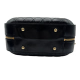 シャネル CHANEL マトラッセ カメラバッグ A11977 2番台 ブラック カーフ レディース ショルダーバッグ