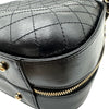 シャネル CHANEL マトラッセ カメラバッグ A11977 2番台 ブラック カーフ レディース ショルダーバッグ
