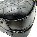 シャネル CHANEL マトラッセ カメラバッグ A11977 2番台 ブラック カーフ レディース ショルダーバッグ