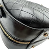 シャネル CHANEL マトラッセ カメラバッグ A11977 2番台 ブラック カーフ レディース ショルダーバッグ
