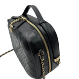 シャネル CHANEL マトラッセ カメラバッグ A11977 2番台 ブラック カーフ レディース ショルダーバッグ