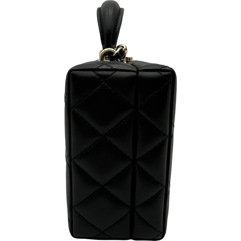 シャネル CHANEL マトラッセスモールハンドバッグ AS5167 ブラック