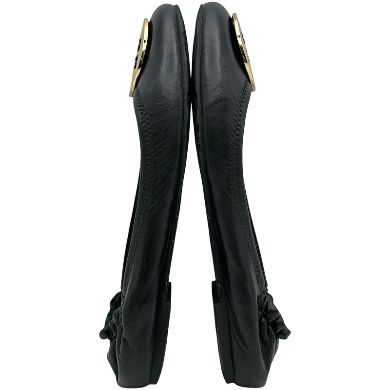 美品　Tory Burch トリーバーチ　黒 フラットシューズ　デカロゴ　匿名 美品 Tory Burch トリーバーチ 黒 フラットシューズ デカロゴ 匿名